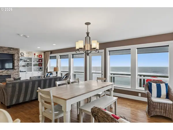 1233 SW COAST AVE, Lincoln City, OR 97367