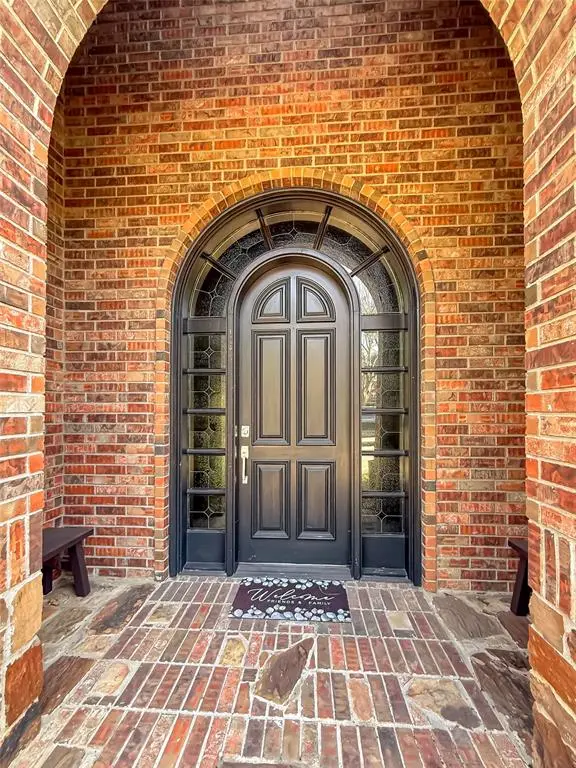 4206 Pinecreek Drive, Rowlett, TX 75088