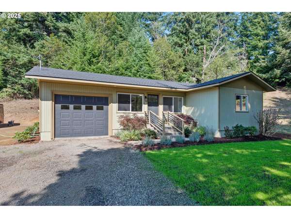 60422 FOXGLOVE RD, Coos Bay, OR 97420