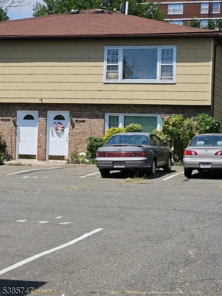 289A Clerk St, Jersey City, NJ 07304