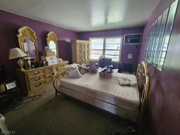 289A Clerk St, Jersey City, NJ 07304