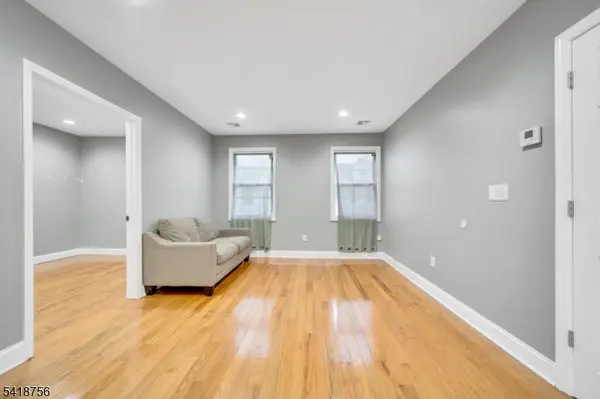 518 Summer St, Paterson City, NJ 07501