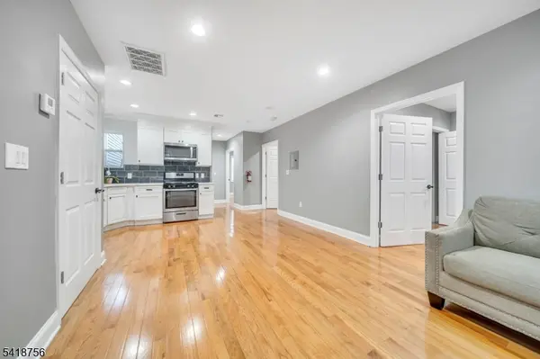 518 Summer St, Paterson City, NJ 07501