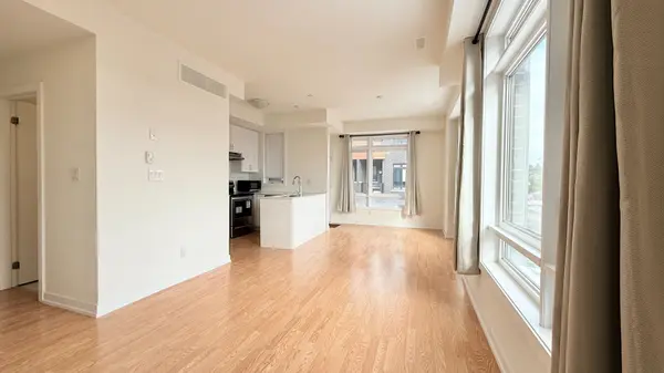 370 D Red Maple RD #102, Richmond Hill, ON L4C 6P5