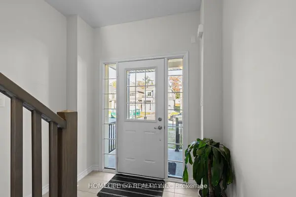 340 McEachern LN, Gravenhurst, ON P1P 0H8