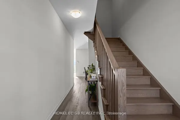 340 McEachern LN, Gravenhurst, ON P1P 0H8