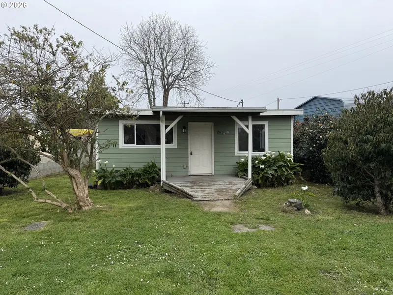 150 S 5TH ST, Lakeside, OR 97449