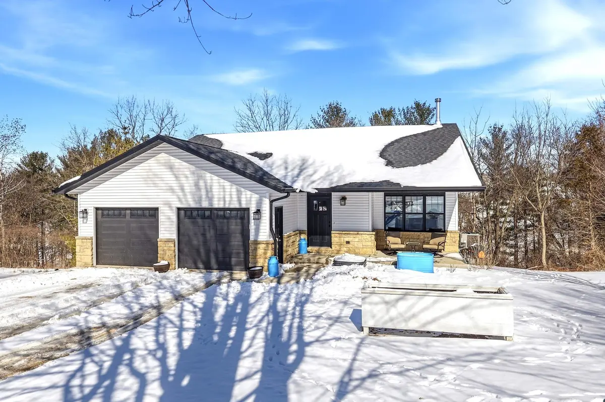 3A96 General Sherman Court 3A97 General Sherman Court, Apple River, IL 61001