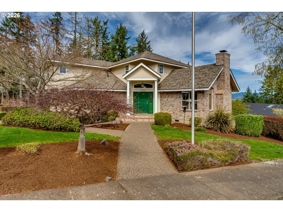 3093 SOLOMAN LOOP, Eugene, OR 97405