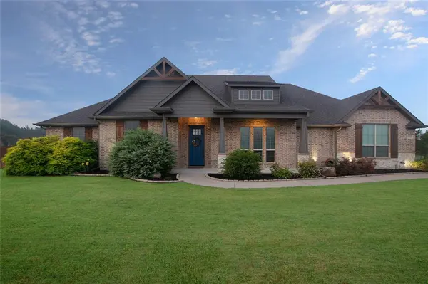7230 Woodstream Road, Midlothian, TX 76065