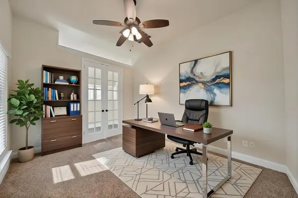 207 Arborside Drive, Waxahachie, TX 75165