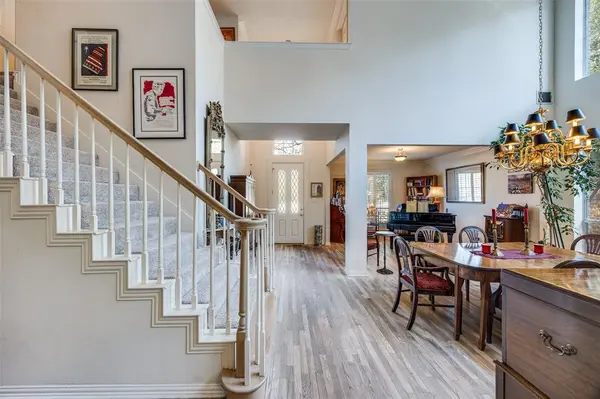 1536 Waterside Court, Dallas, TX 75218