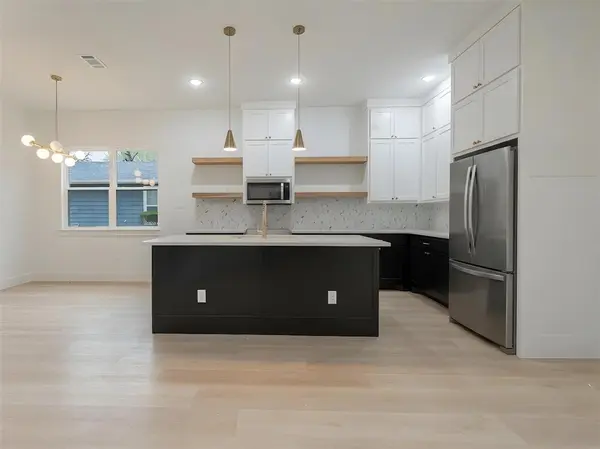 4715 Nome Street, Dallas, TX 75216