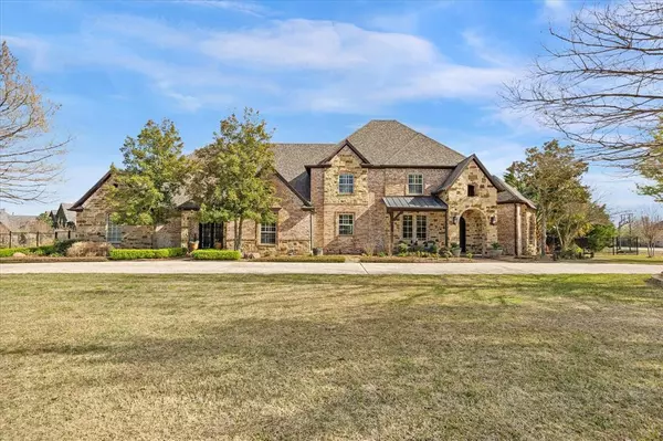 161 Ridgemont Drive, Heath, TX 75126
