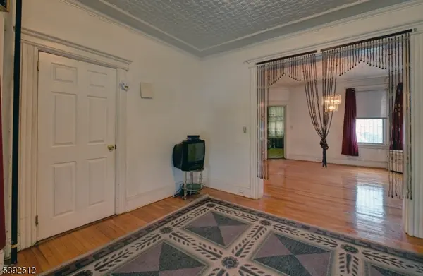 459 E 23rd St, Paterson City, NJ 07514