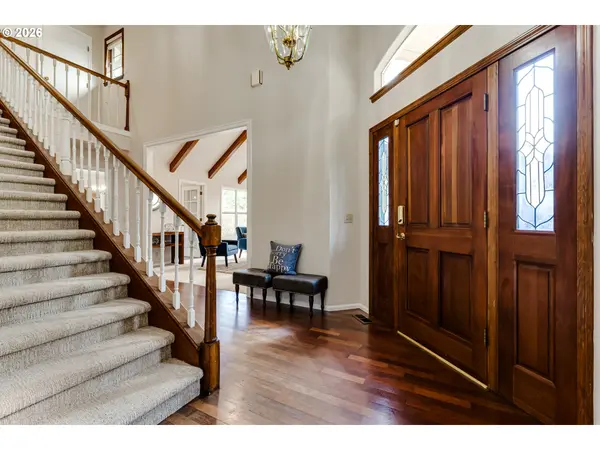 3093 SOLOMAN LOOP, Eugene, OR 97405