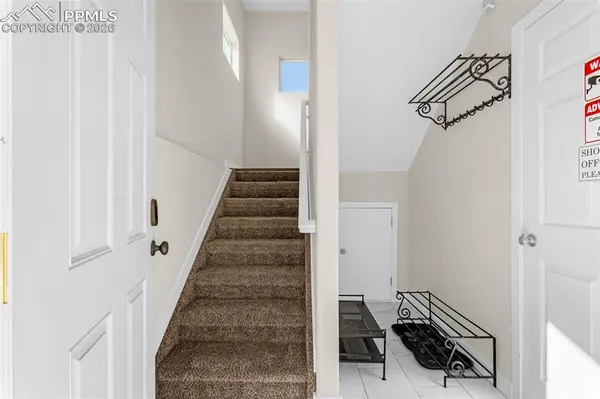 560 E Grace AVE, Woodland Park, CO 80863