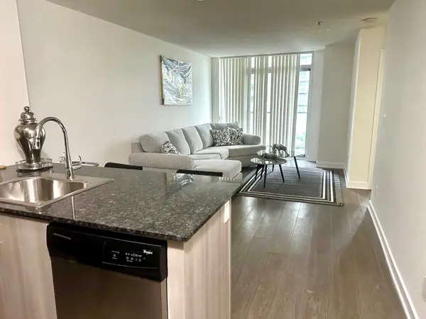 185 Bonis AVE #303, Toronto E05, ON M1T 0A4