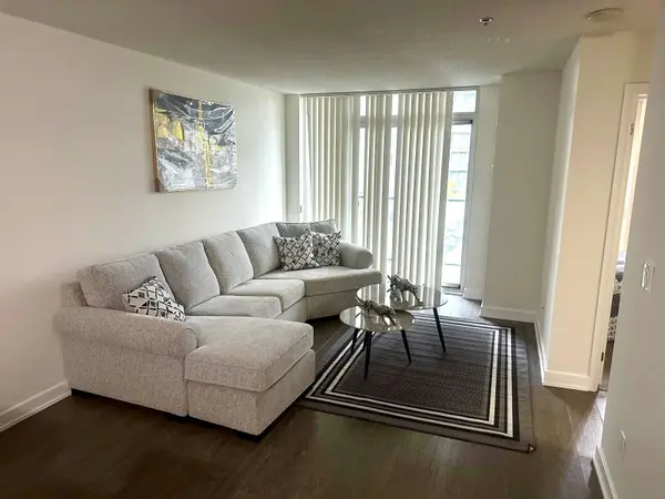 185 Bonis AVE #303, Toronto E05, ON M1T 0A4