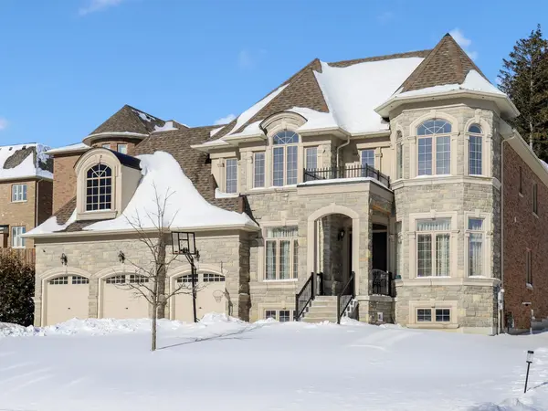 99 Coon's RD, Richmond Hill, ON L4E 2R4