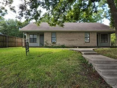 2203 Monroe Street #A, Commerce, TX 75428