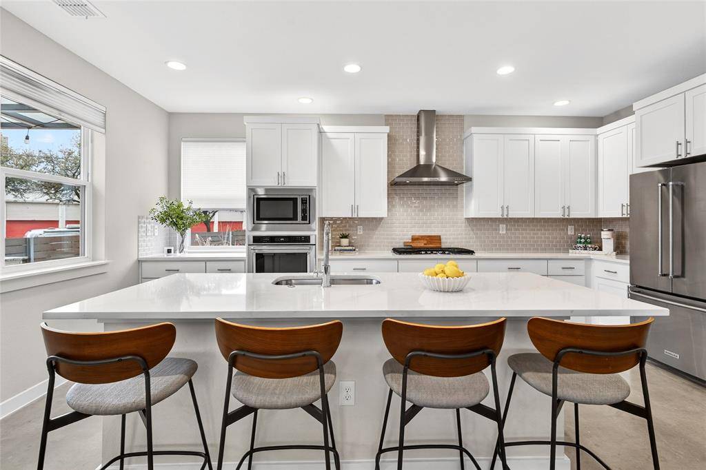 5368 Winton Street, Dallas, TX 75206