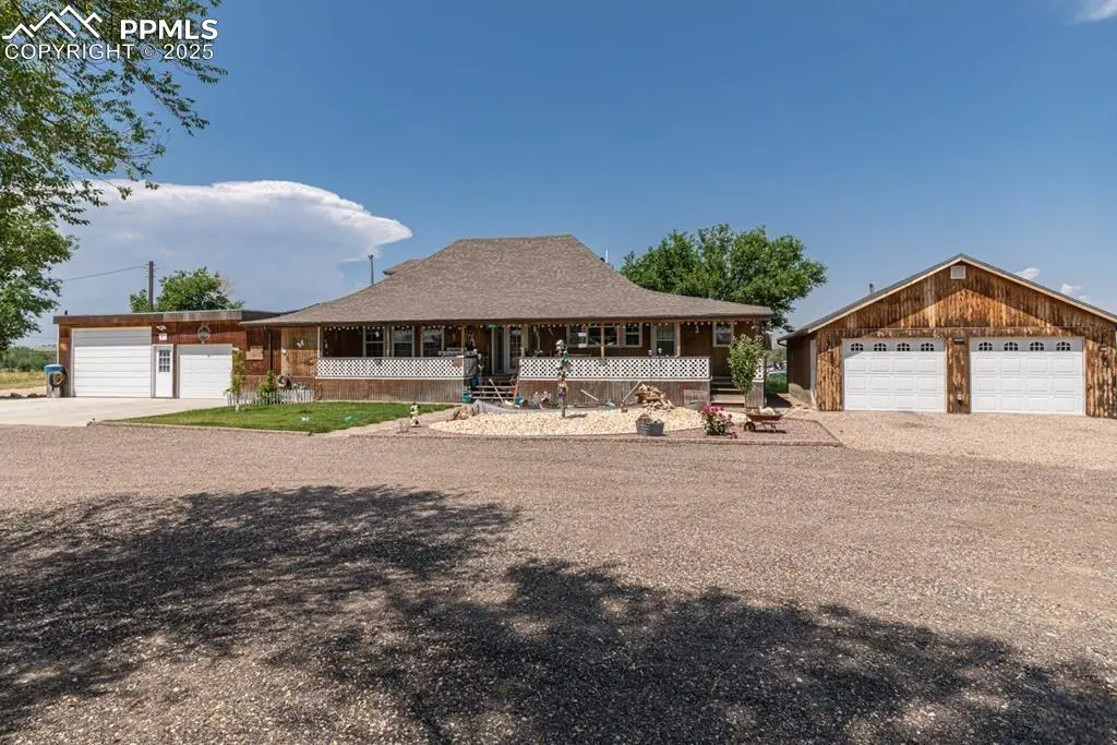 2831 Overton RD, Pueblo, CO 81008