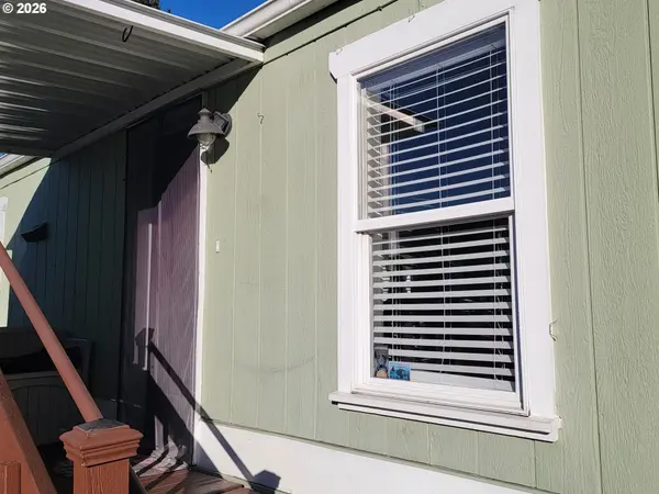 2980 NE DIVISION ST #43, Gresham, OR 97030