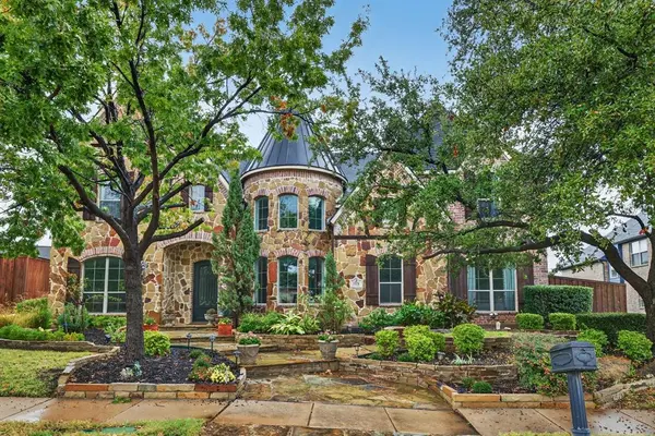 1374 Deer Lake Drive, Frisco, TX 75036