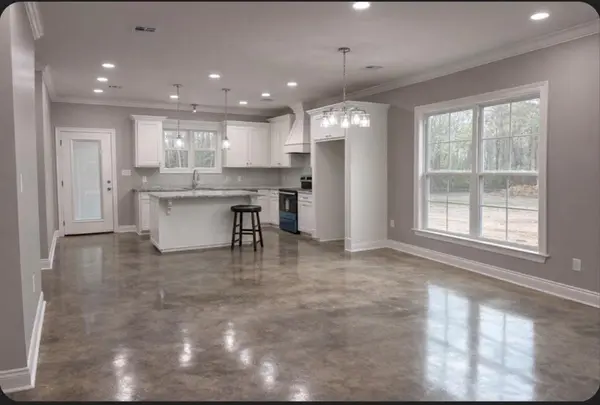 120 Hulin Road, Pineville, LA 71360