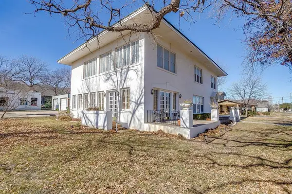 503 NW 4th Avenue, Mineral Wells, TX 76067