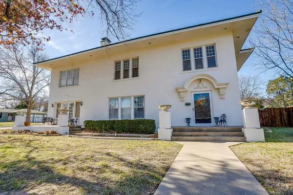 503 NW 4th Avenue, Mineral Wells, TX 76067