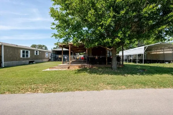 2334 Sanbar Road #71, Possum Kingdom Lake, TX 76449