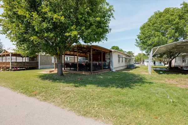 2334 Sanbar Road #71, Possum Kingdom Lake, TX 76449