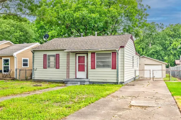 509 Walnut Drive, Mesquite, TX 75149