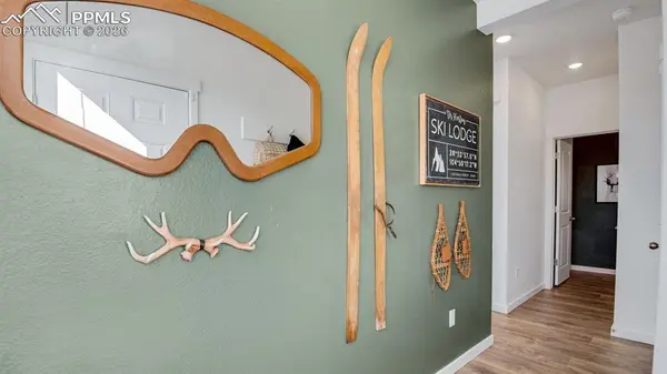 3632 Evelyn LN, Colorado Springs, CO 80907