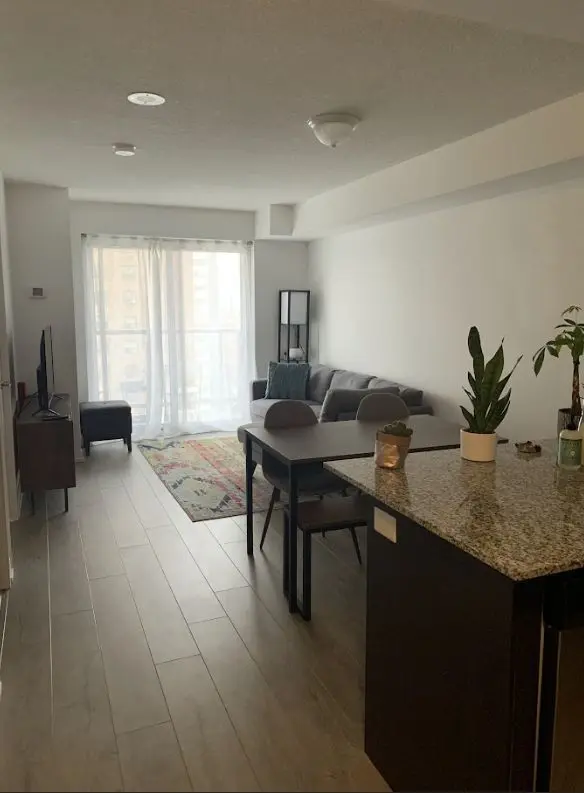 1410 Dupont ST #1103, Toronto W02, ON M6H 0B6