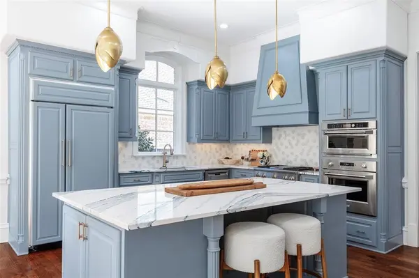 6401 Saint Michael Drive, Mckinney, TX 75072