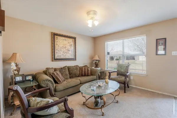 1606 Withers Way, Krum, TX 76249