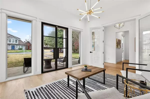 5940 Bryan Parkway, Dallas, TX 75206