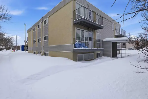 10204 106 AVE, Grande Prairie, AB T8V 1K1