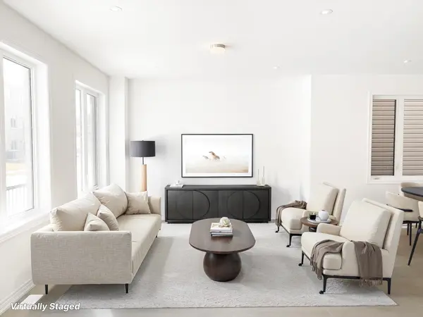 2077 Chris Mason ST, Oshawa, ON L1L 0S5