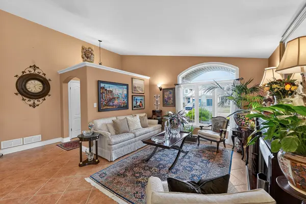 15 Hope AVE, Niagara-on-the-lake, ON L0S 1T0