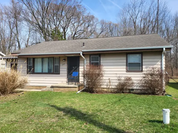 739 Dixie DR, Benton Twp, MI 49022