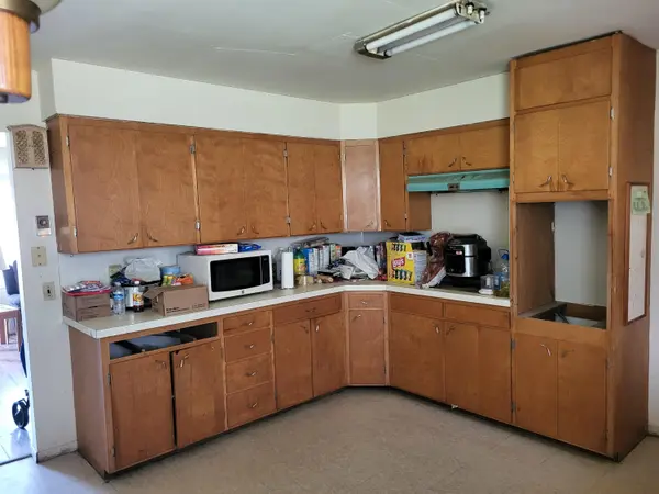 739 Dixie DR, Benton Twp, MI 49022