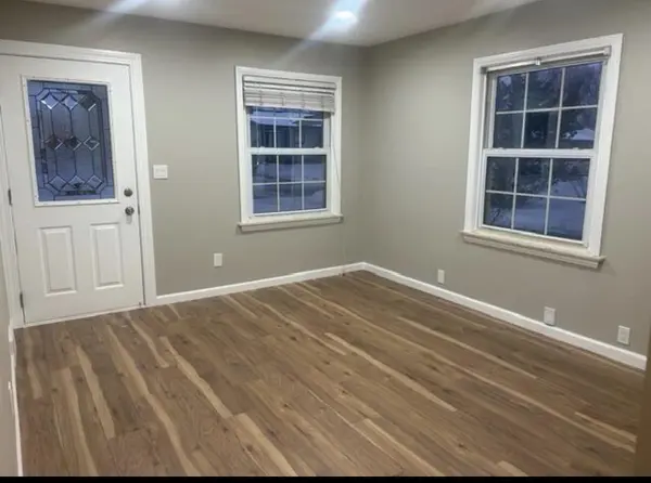 1977 Princeton RD, Berkley City, MI 48072