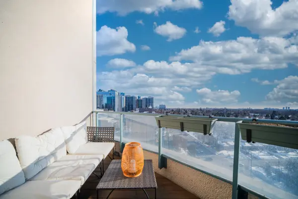 233 Beecroft RD #1506, Toronto C07, ON M2N 6Z9