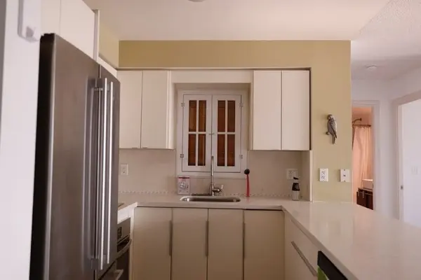 50 Brian Harrison WAY #702, Toronto E09, ON M1P 5J4