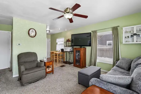 628 36th ST NE, Cedar Rapids, IA 52402