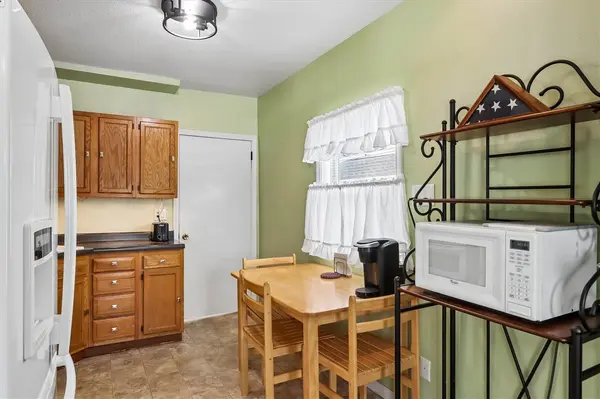 628 36th ST NE, Cedar Rapids, IA 52402